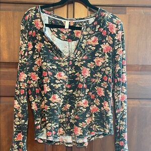 Pilcro Black Floral Long Sleeve Top